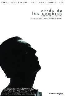 Atrás de las sombras