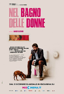 Nel bagno delle donne
