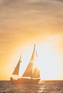Twenty Eight Feet: Life on a Little Wooden Boat