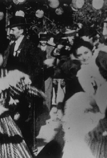 Bal espagnol dans la rue (Mexique)