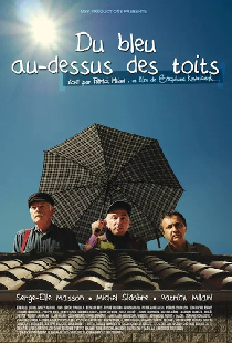 Du bleu au-dessus des toits