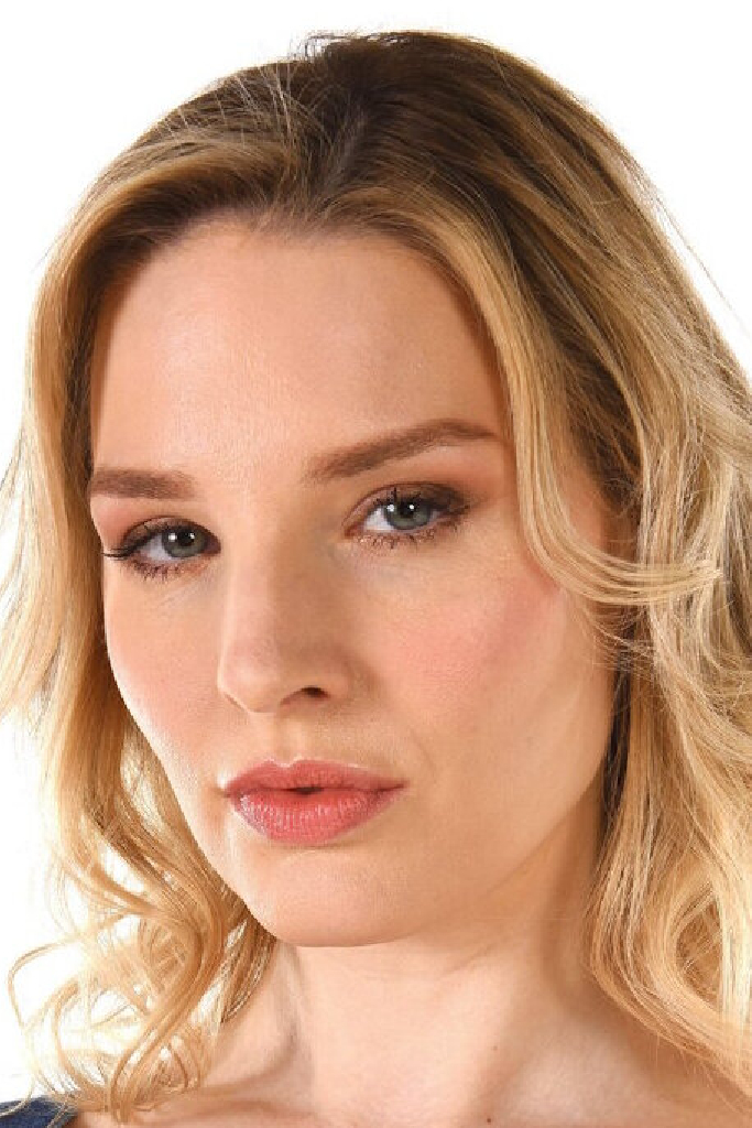 Bonni Gee