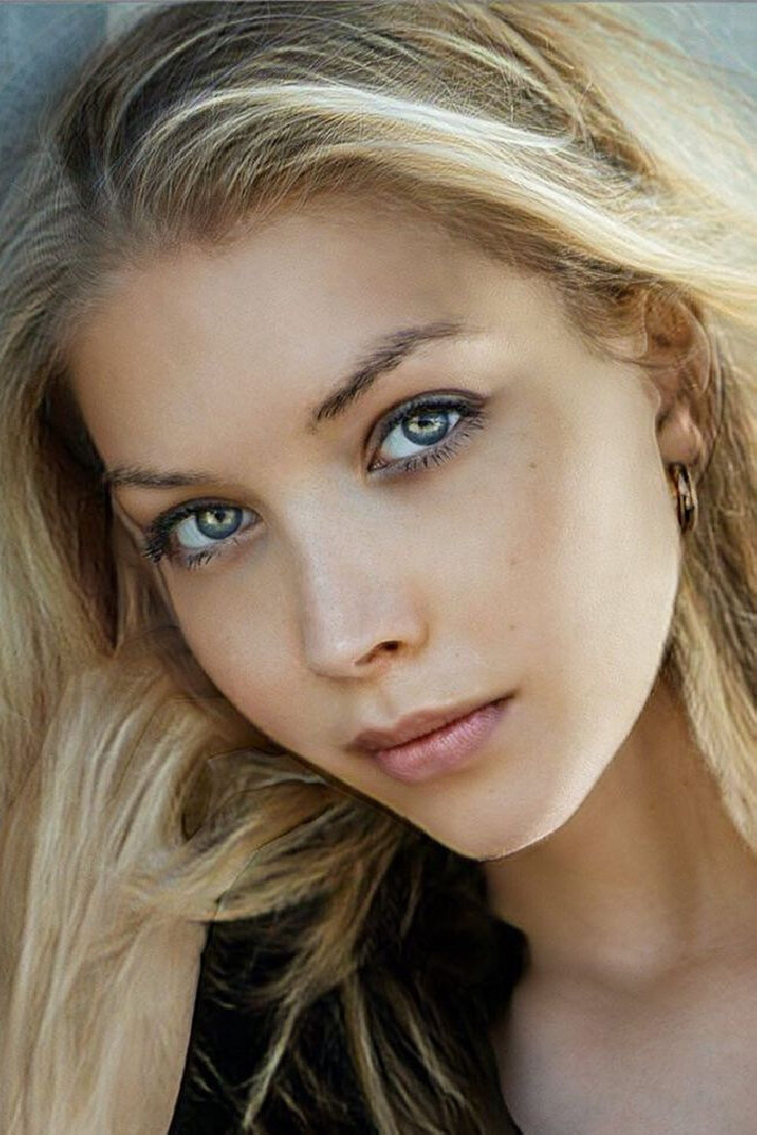Kate Cast