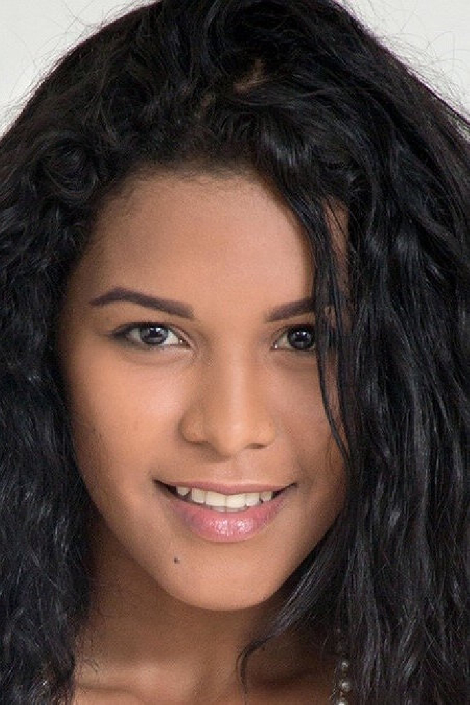 Kendra Roll
