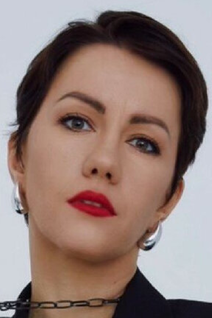 Яна Чечулина
