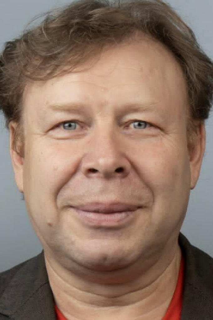 Юрий Овчинников