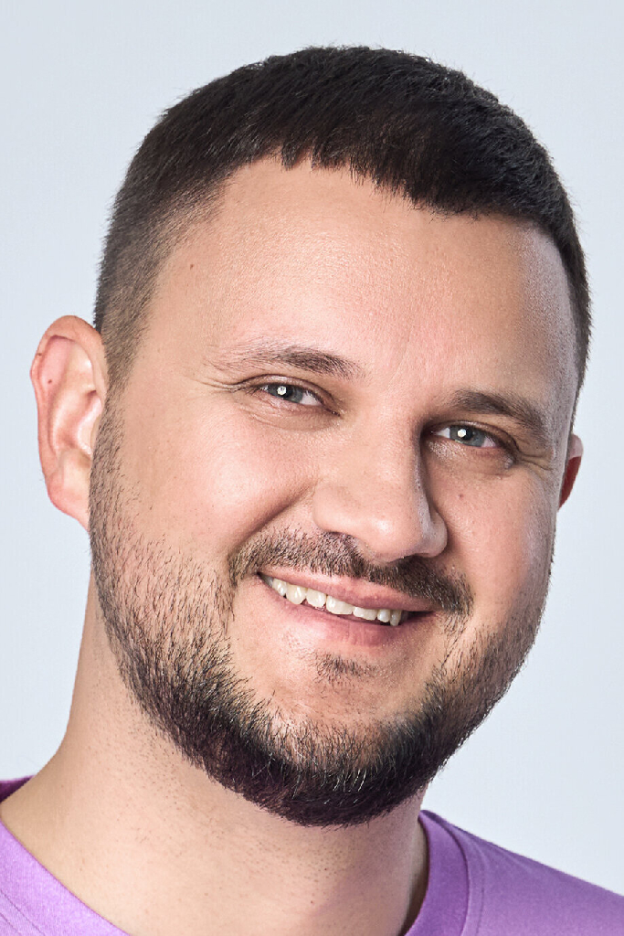 Андрей Годин