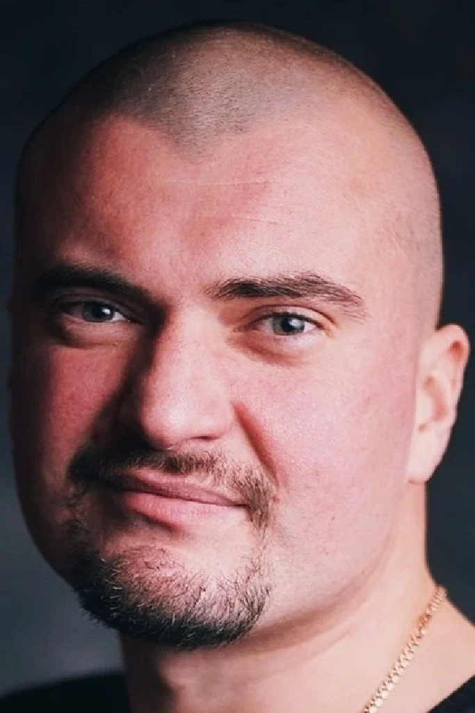 Влад Левченко