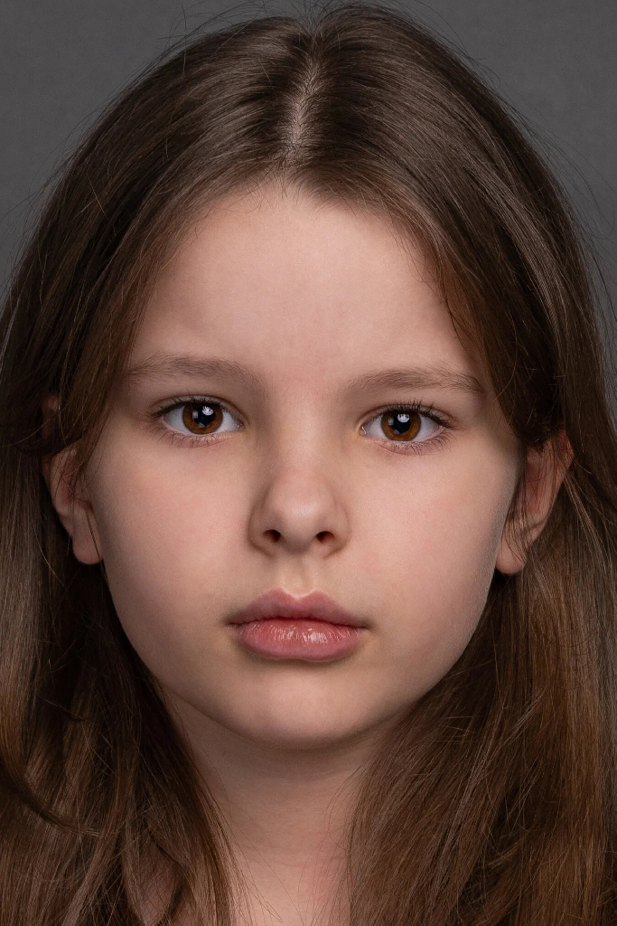 Элина Мных