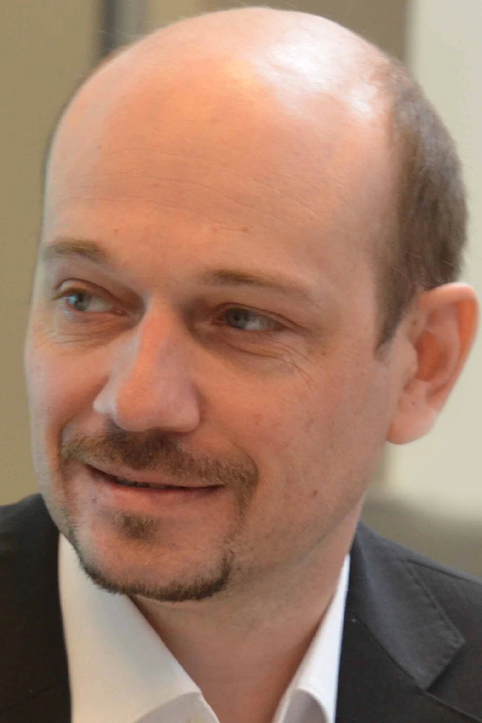 Владимир Паршиков