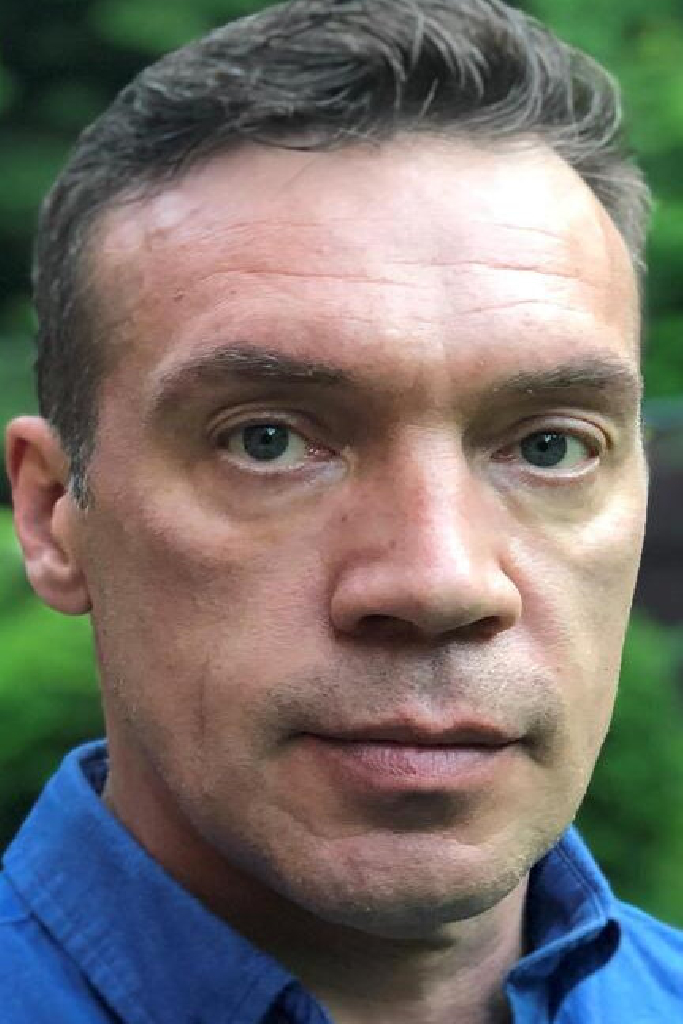 Олег Чернов