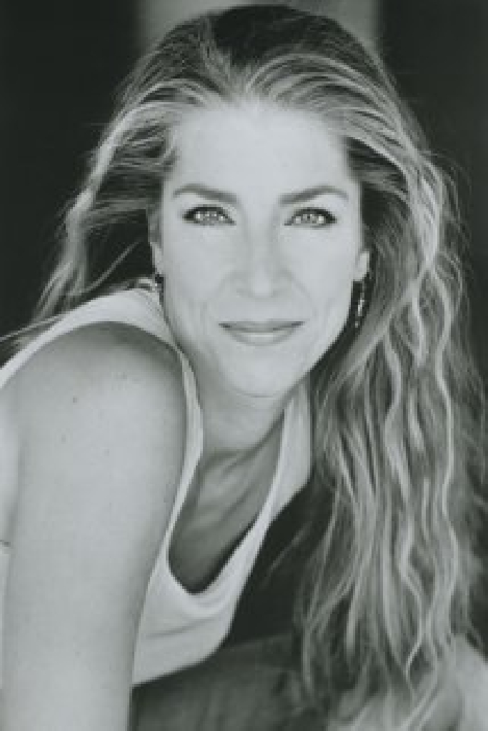 Leisa Jo Waller