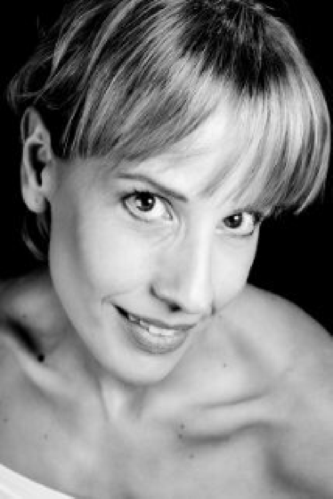 Моника Арагон