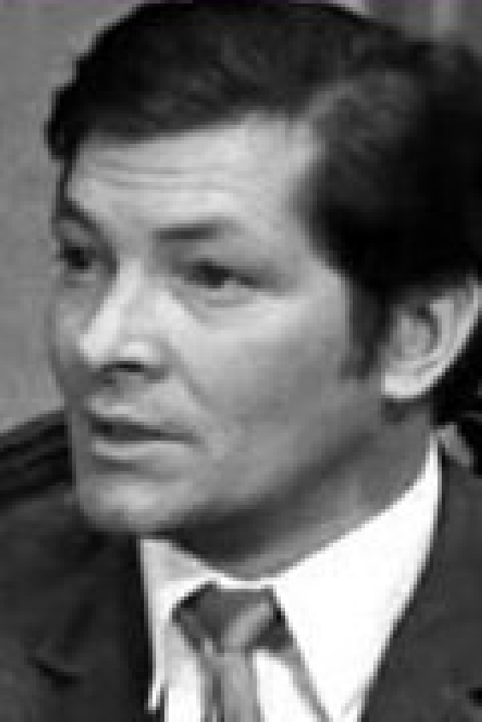 Юрий Перов