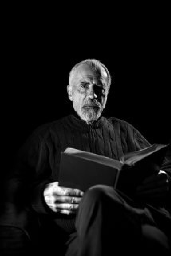 Julian Lamoral-Roberts