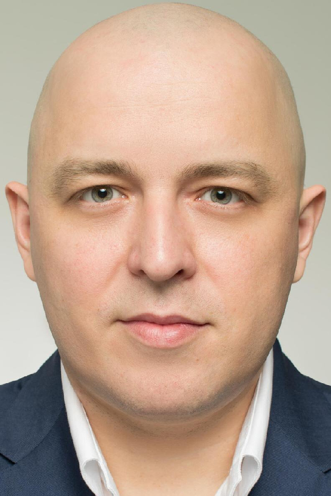 Владимир Кисаров
