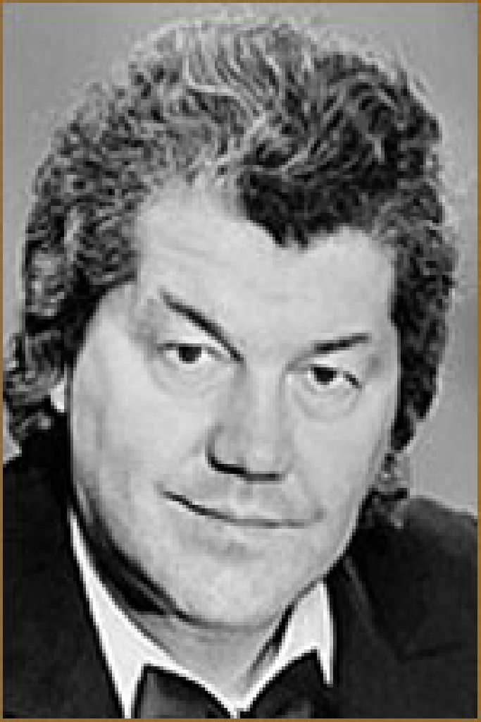 Евгений Райков