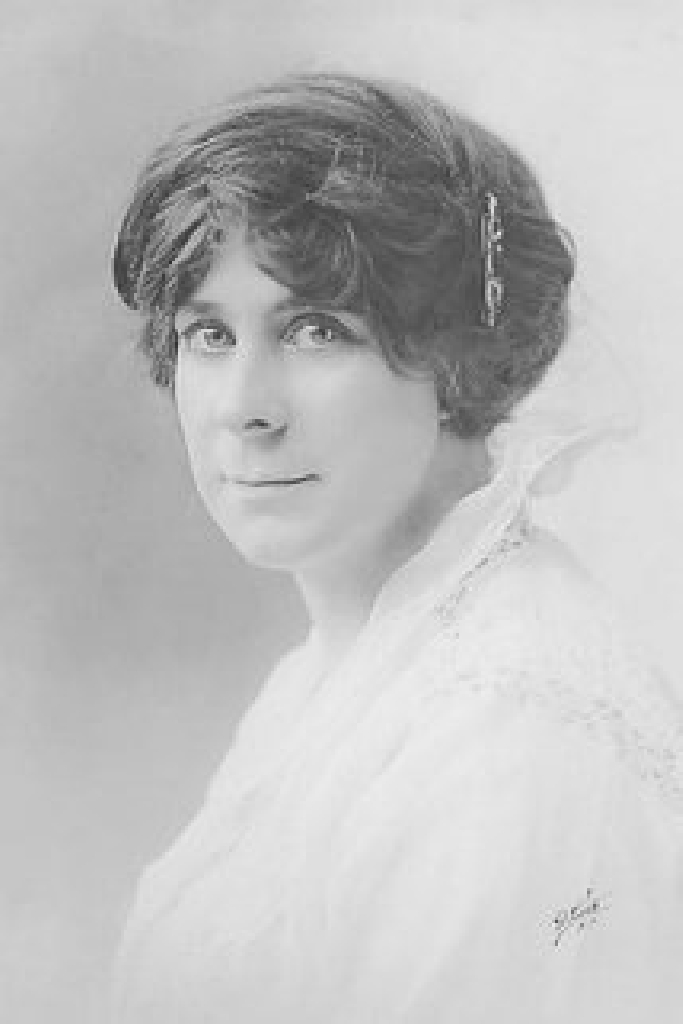Maude Eburne