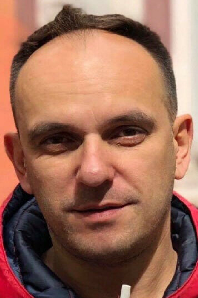 Игорь Волков