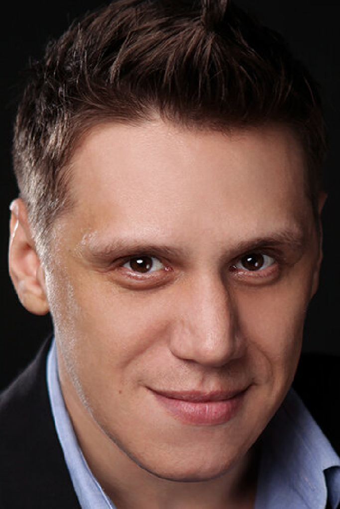 Александр Караваев