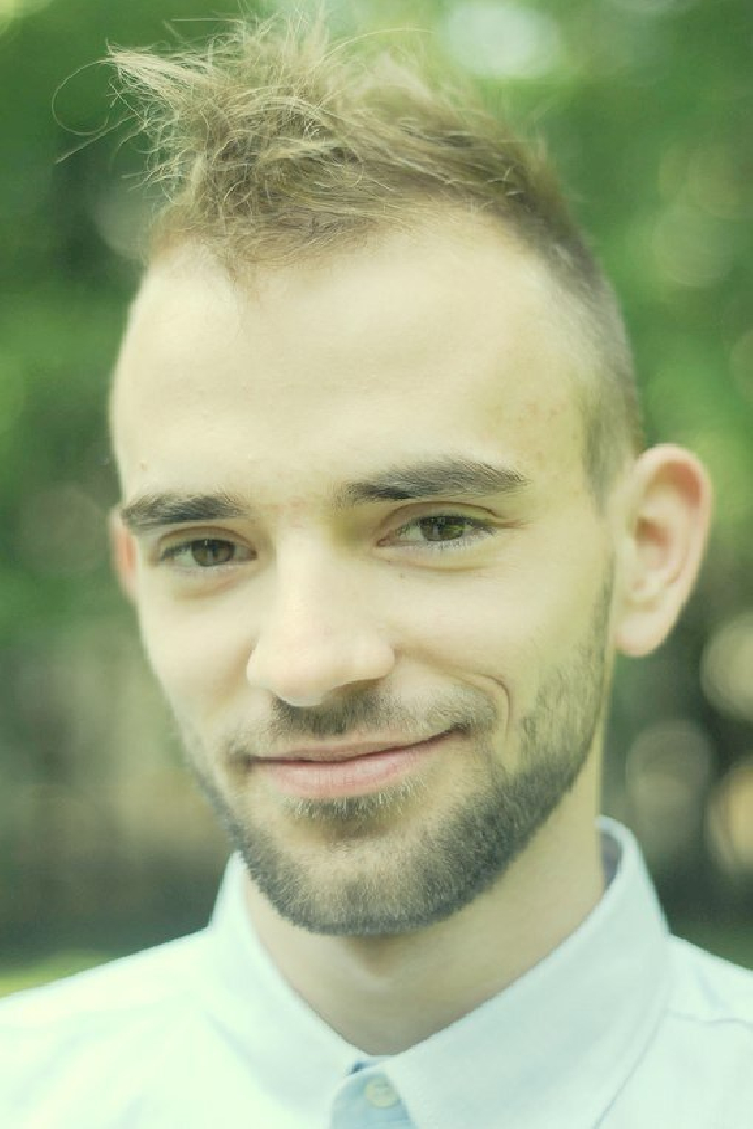 Юрий Лобиков