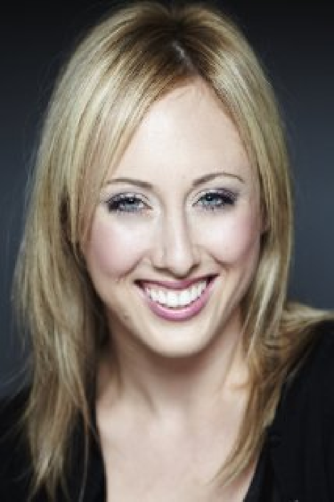Эмили Оливер