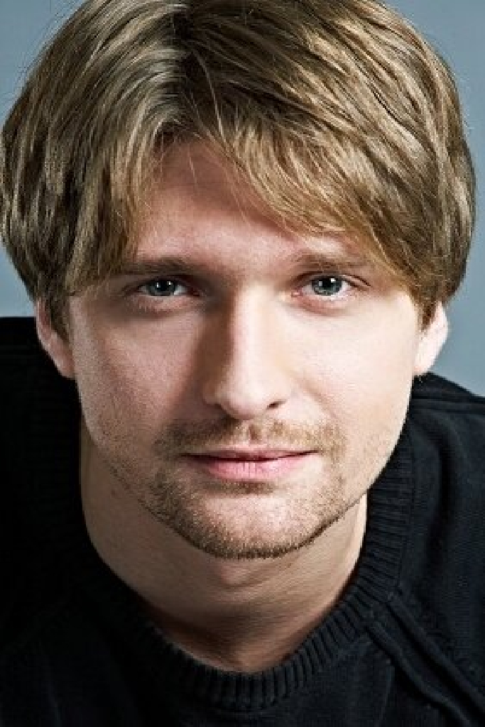 Дмитрий Пчела