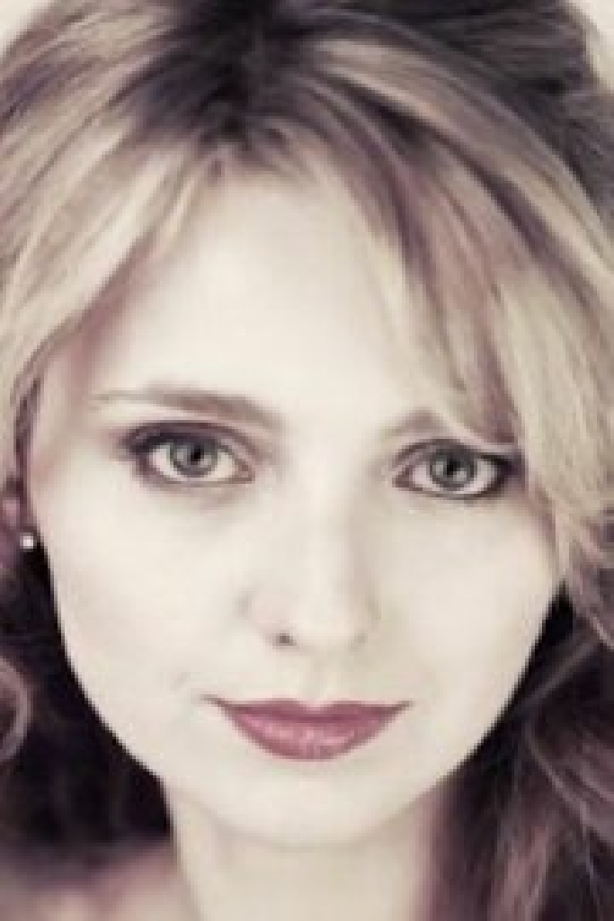 Памела Хэй