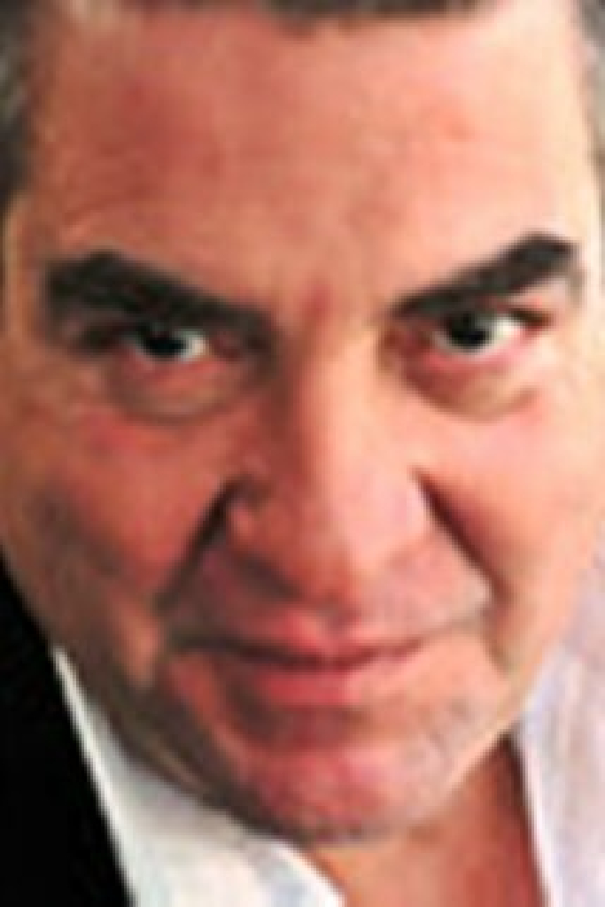 Angel Salas