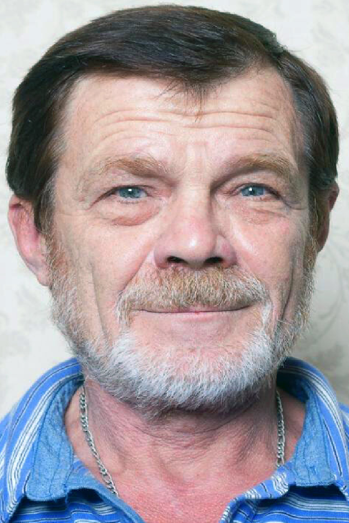 Юрий Лопарев
