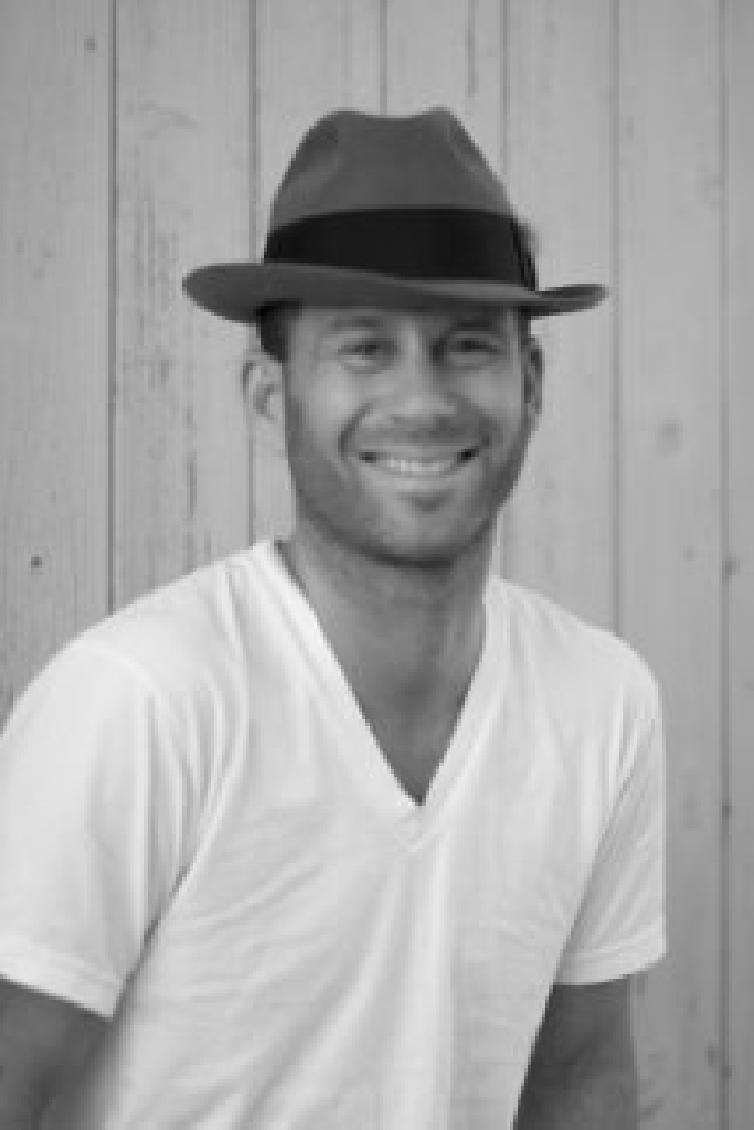 Eran Thomson