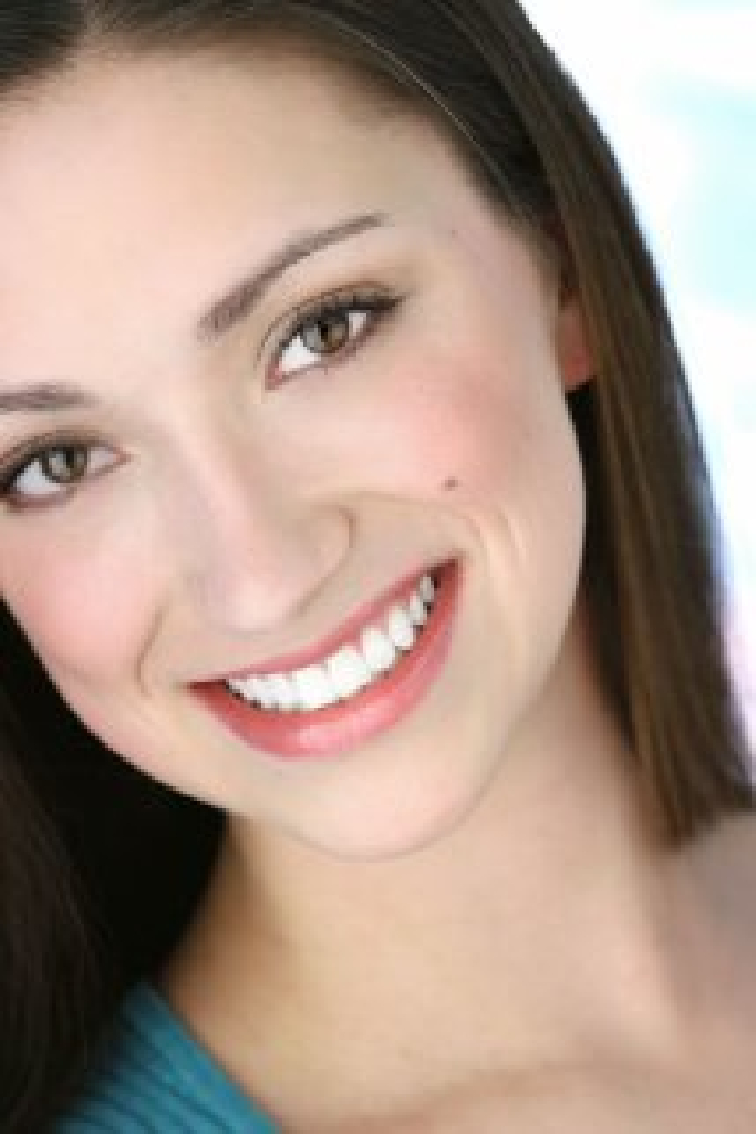 Anna Lewgood