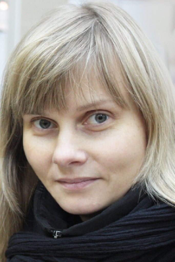 Елена Долговесова
