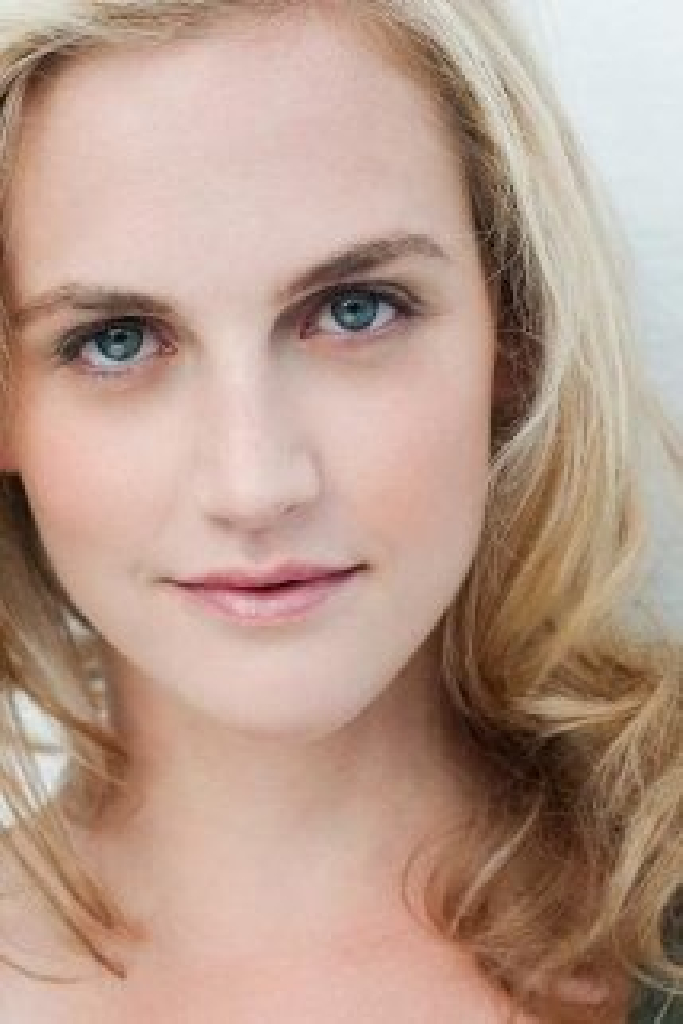 Камилла Коллар