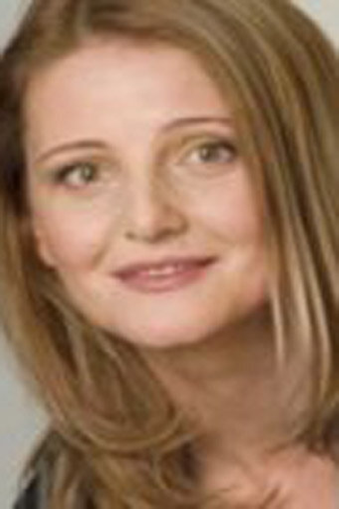 Ирина Светлякова
