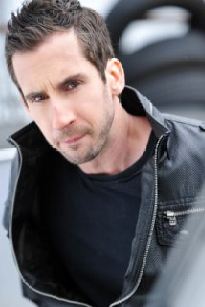 Tom Brushett