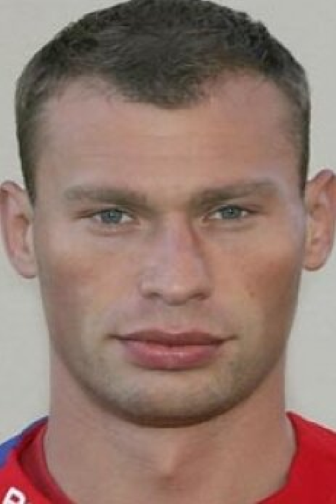 Василий Березуцкий