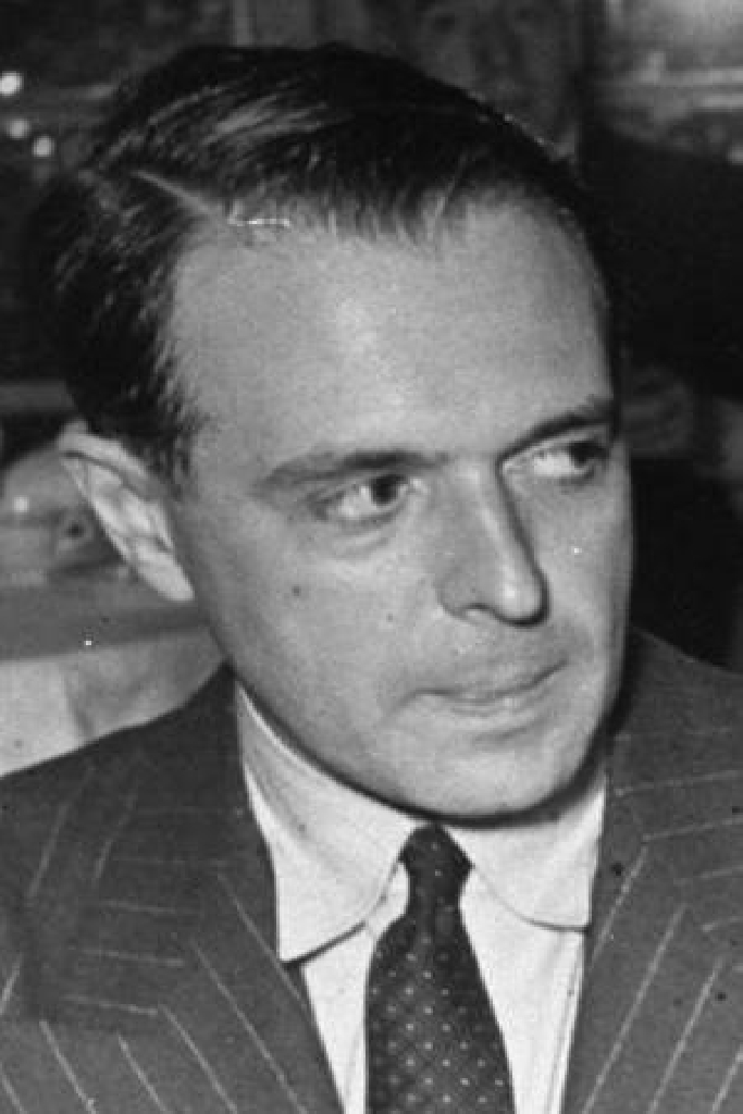 Александр Кларк