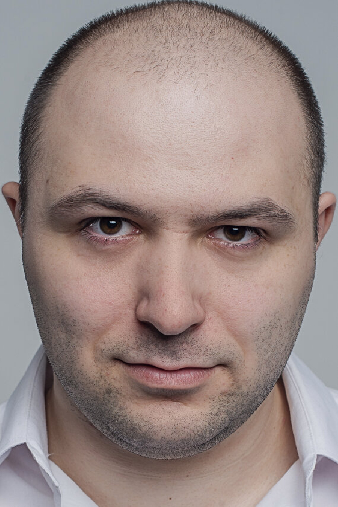 Михаил Медведев