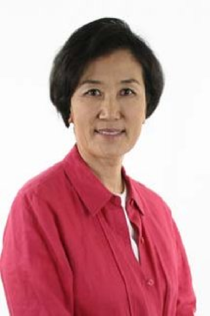 Helen Hwang