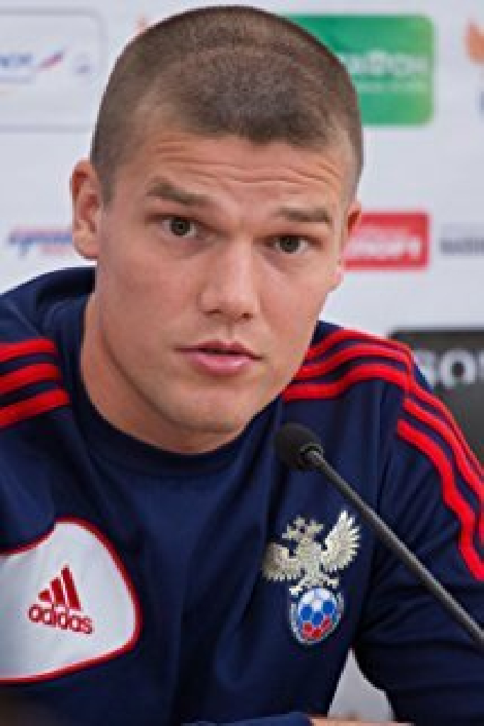 Игорь Денисов