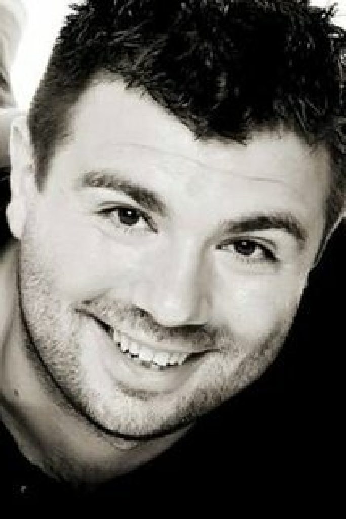 Elliott Maguire