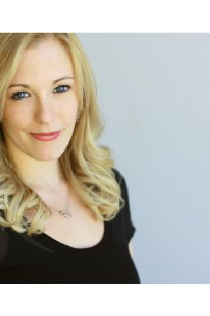 Nicolette Violet Sweeney