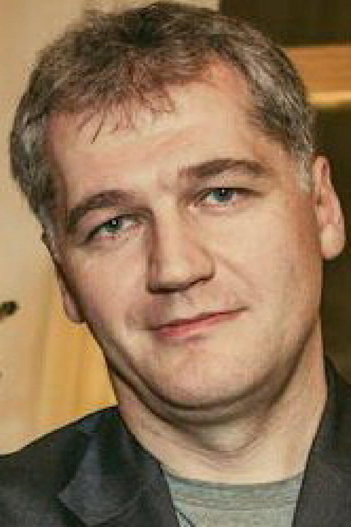 Роман Белов