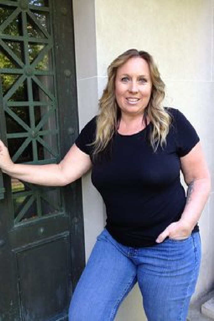 Christine E. Peer