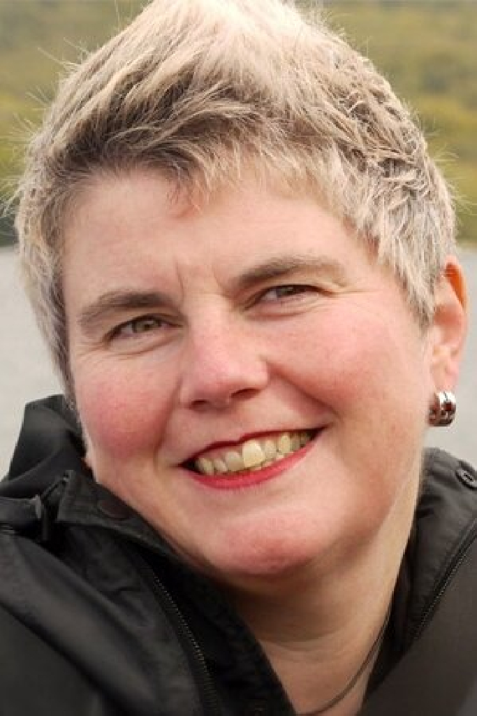 Tracey Rooney