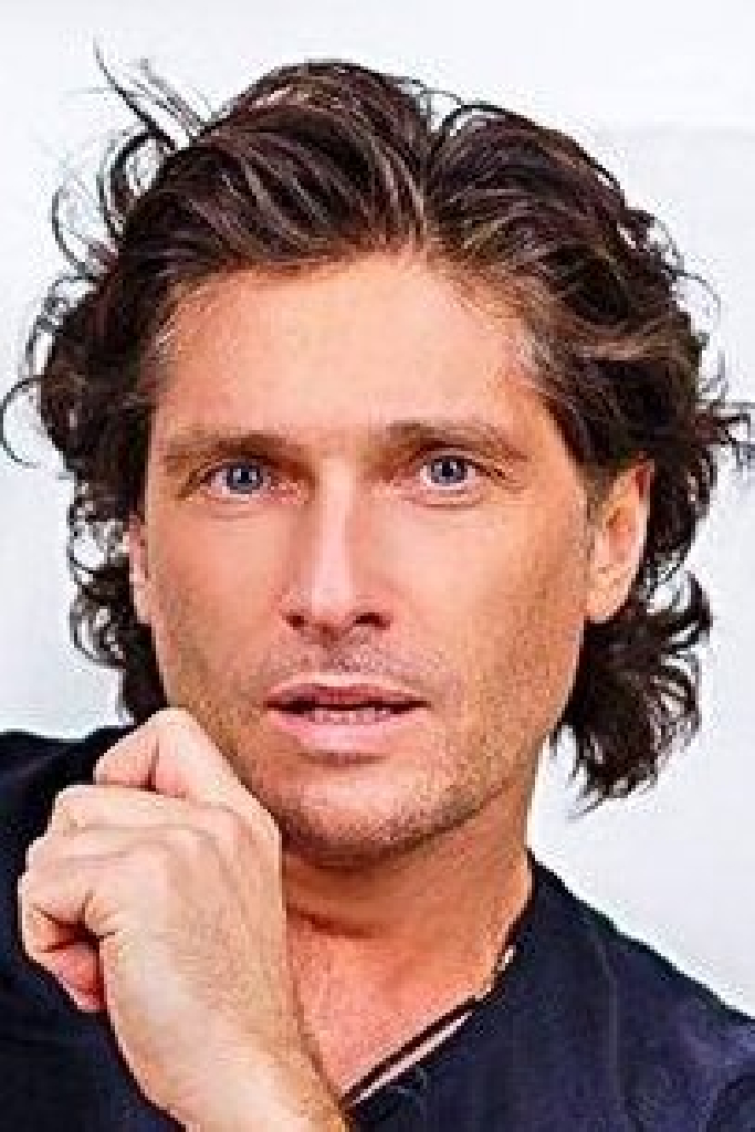 Сергей Комаровский