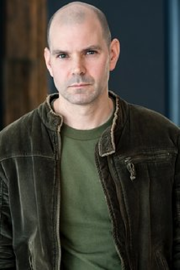 Matthew Ritchie