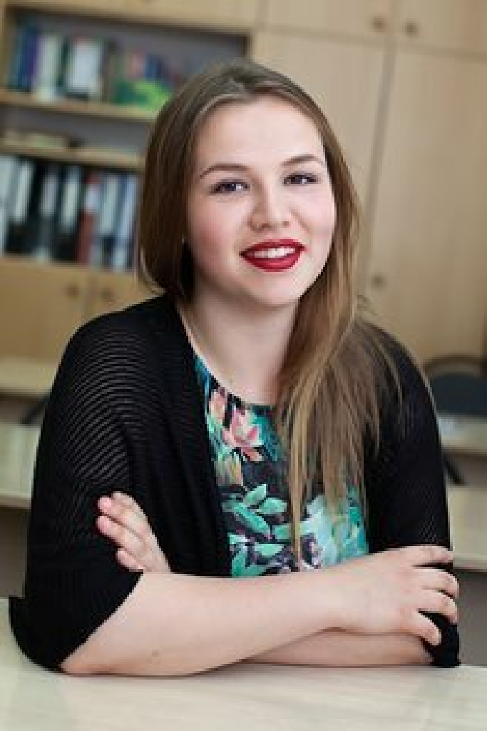 Ксения Максимова