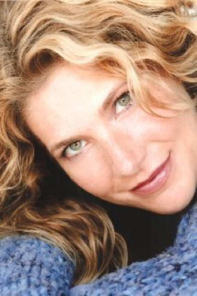Clare Salstrom
